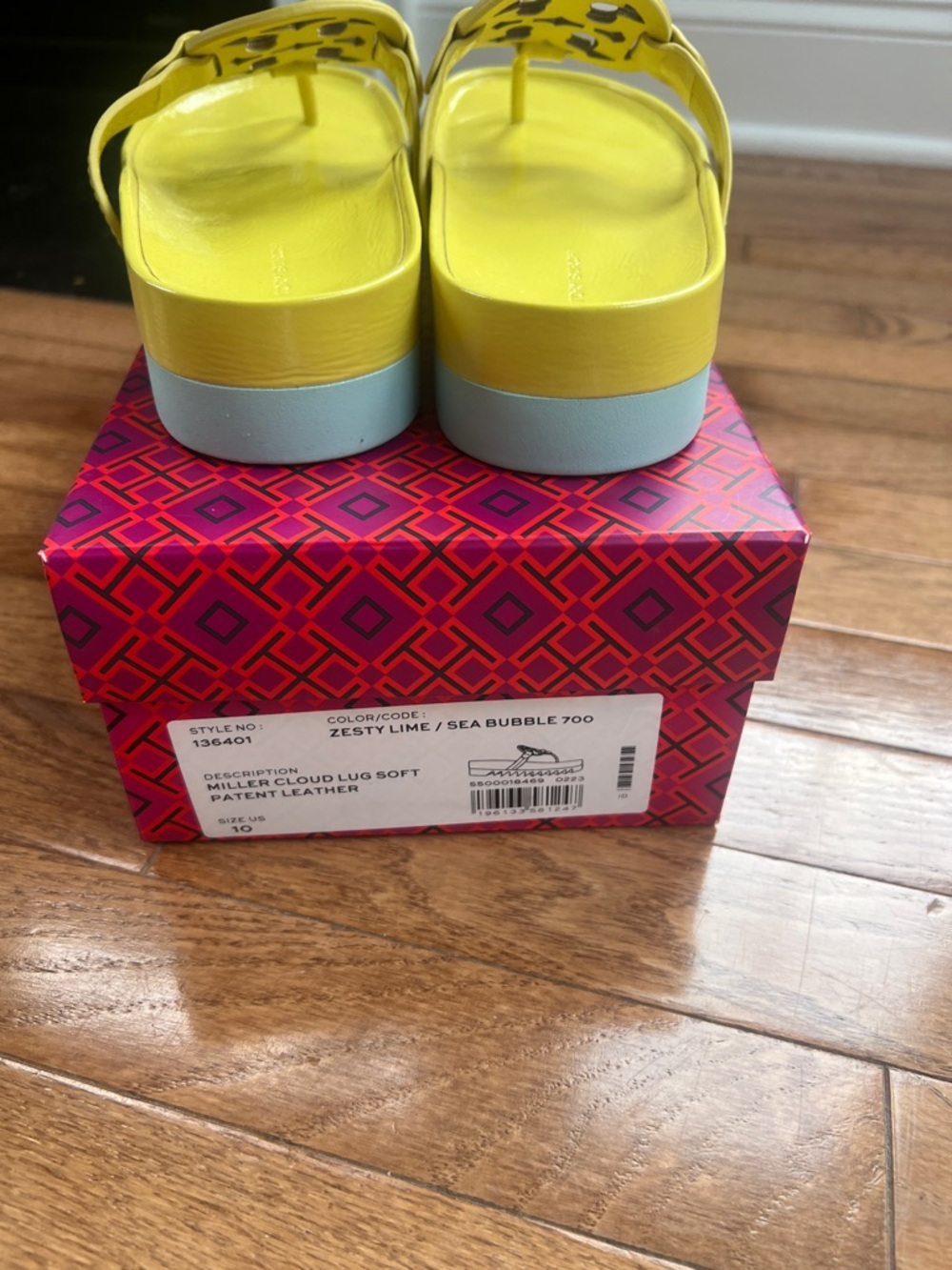 Tory Burch Zesty Lime Sea Bubble Miller Cloud Soft Patent Leather Size 10 - Picture 4 of 8